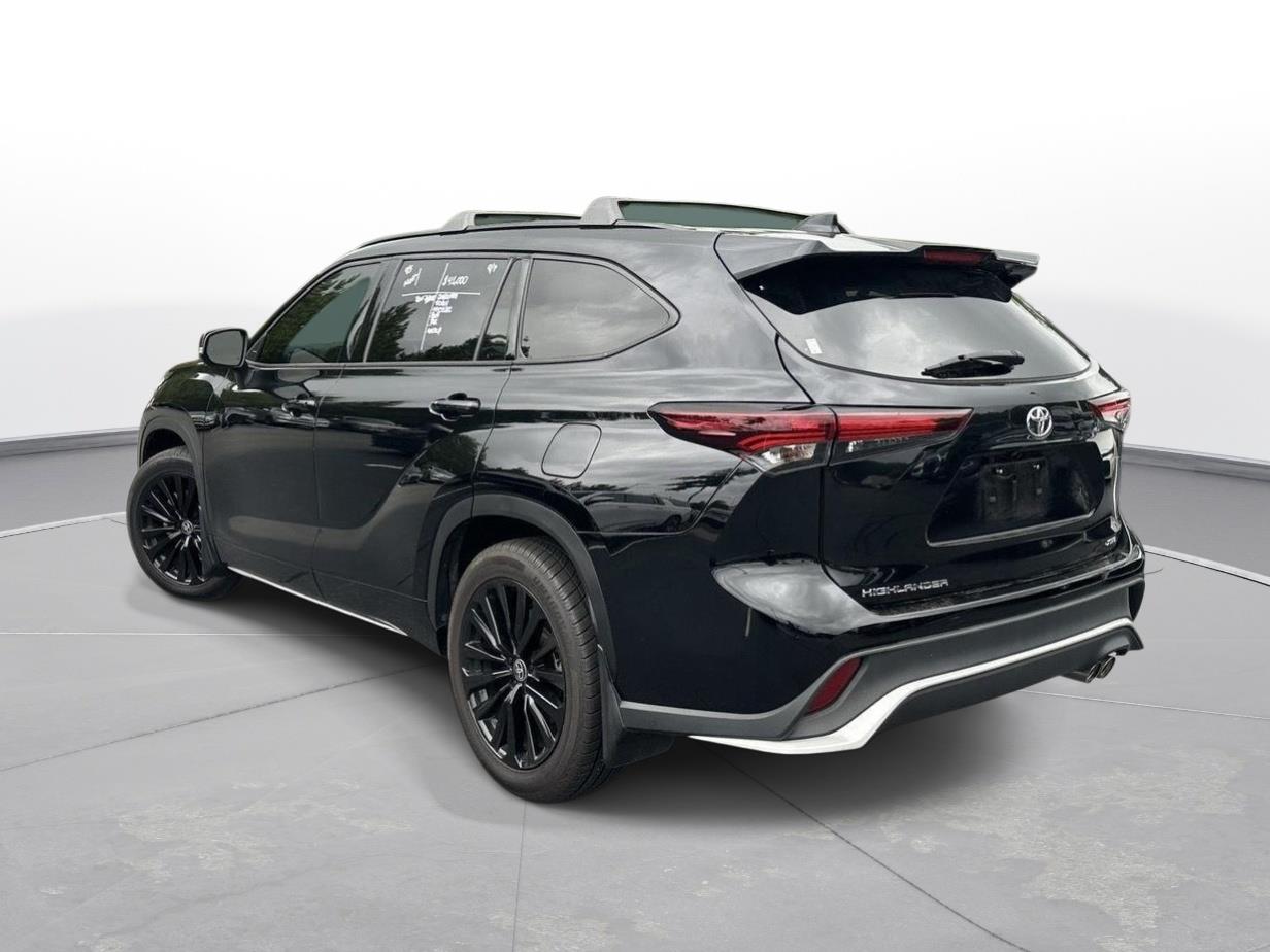 2024 Toyota Highlander XSE photo 7