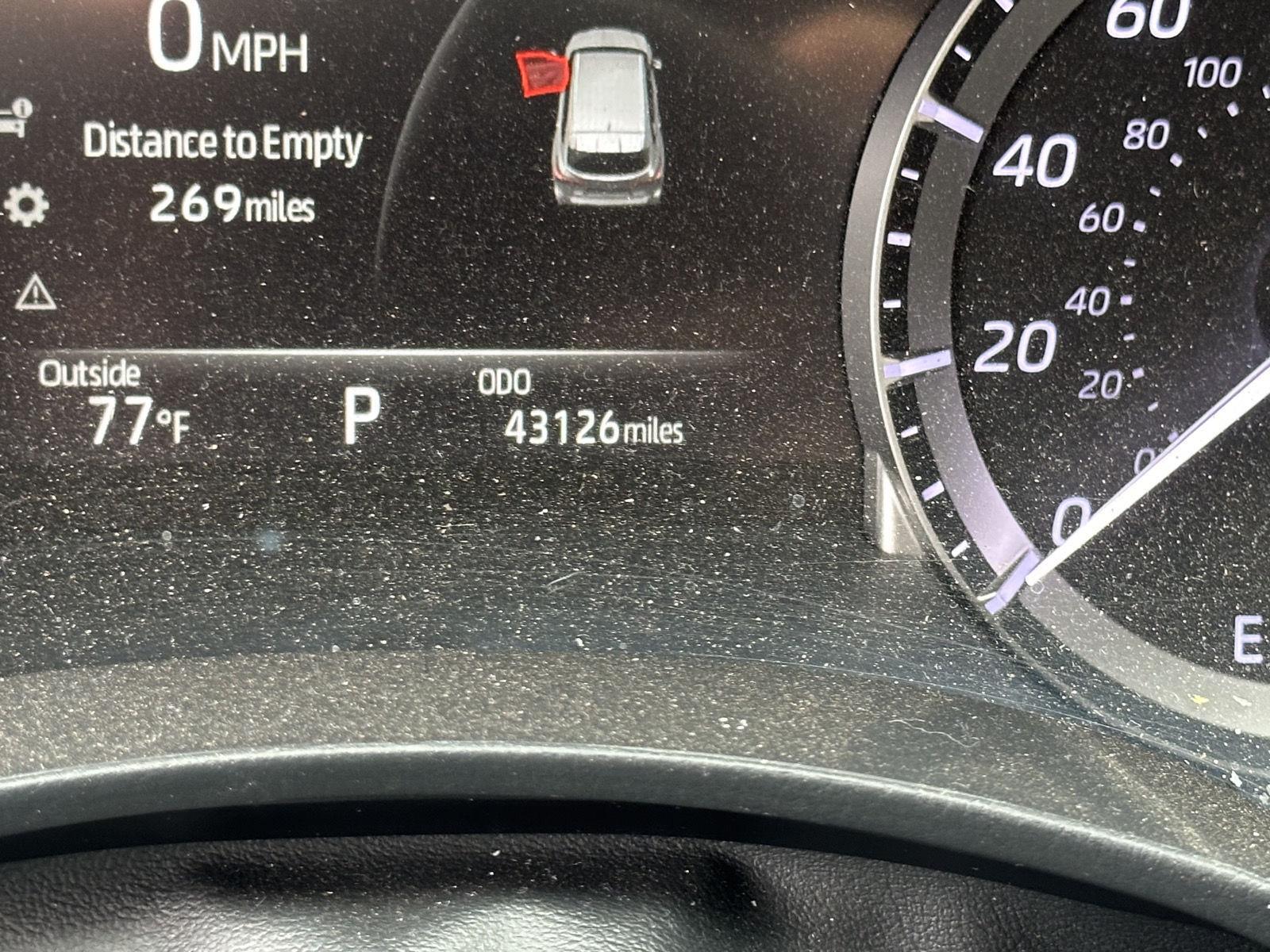 2024 Toyota Highlander XSE photo 12
