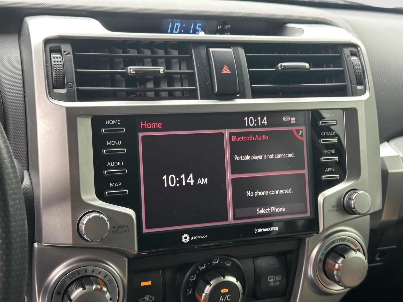 2021 Toyota 4Runner SR5 photo 9