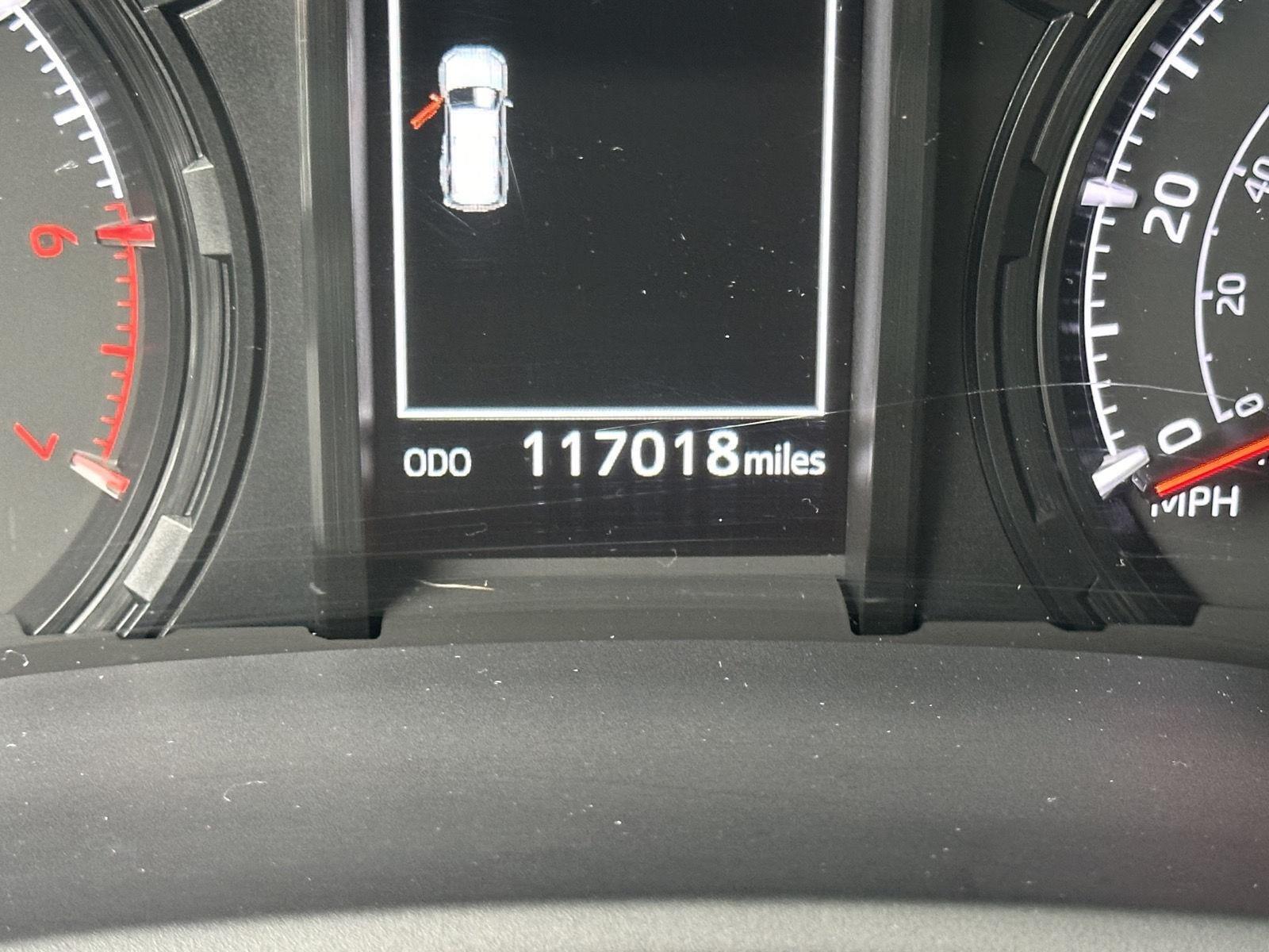 2021 Toyota 4Runner SR5 photo 11