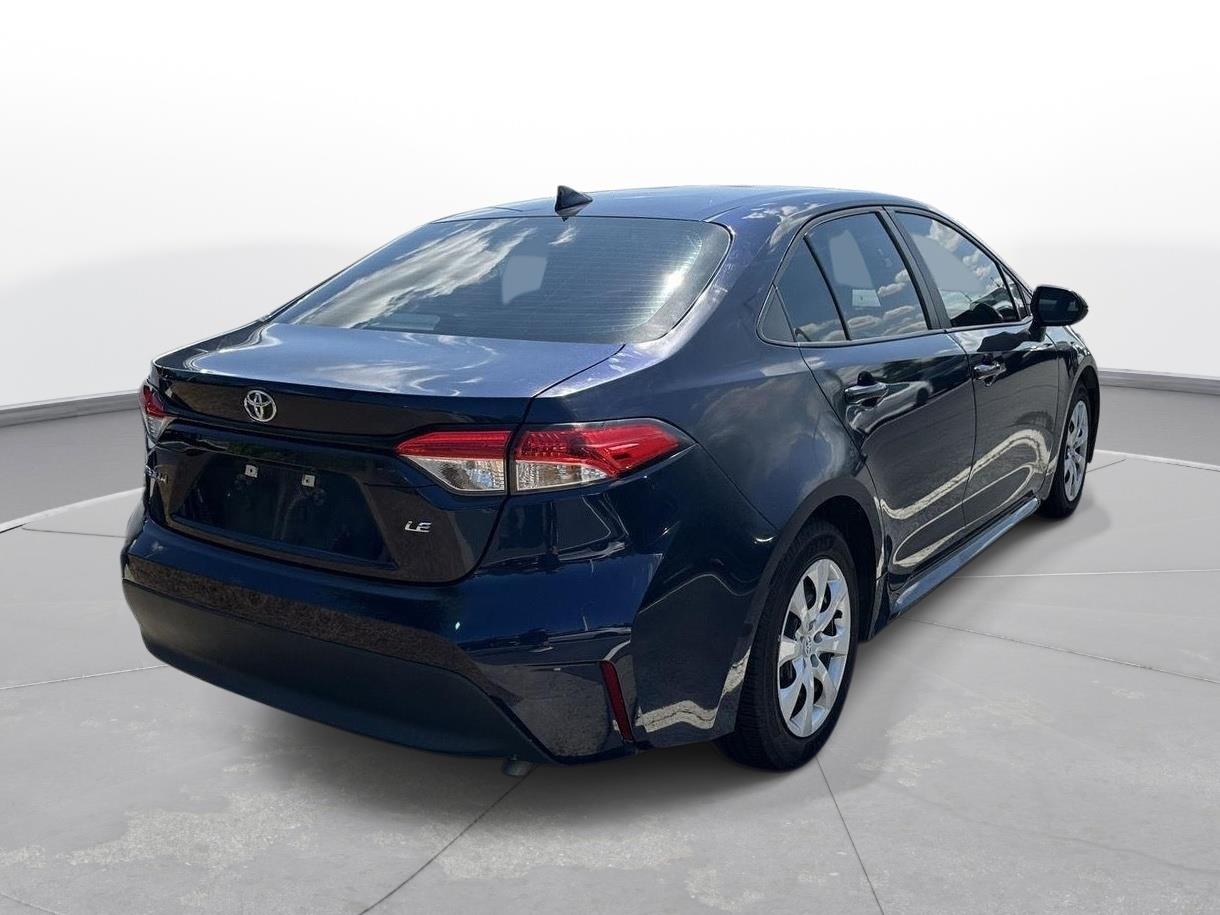 2024 Toyota Corolla LE photo 5
