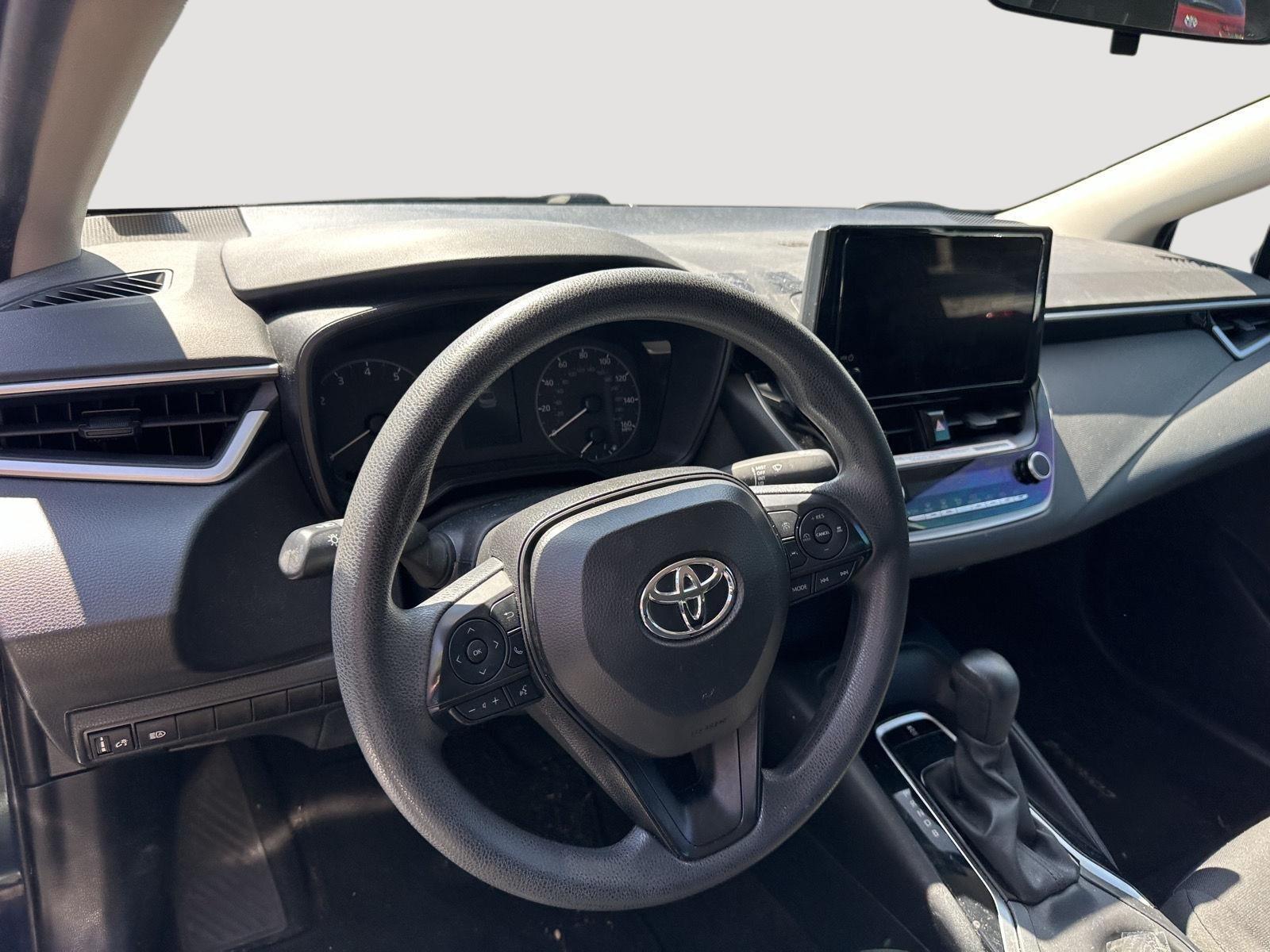 2024 Toyota Corolla LE photo 8