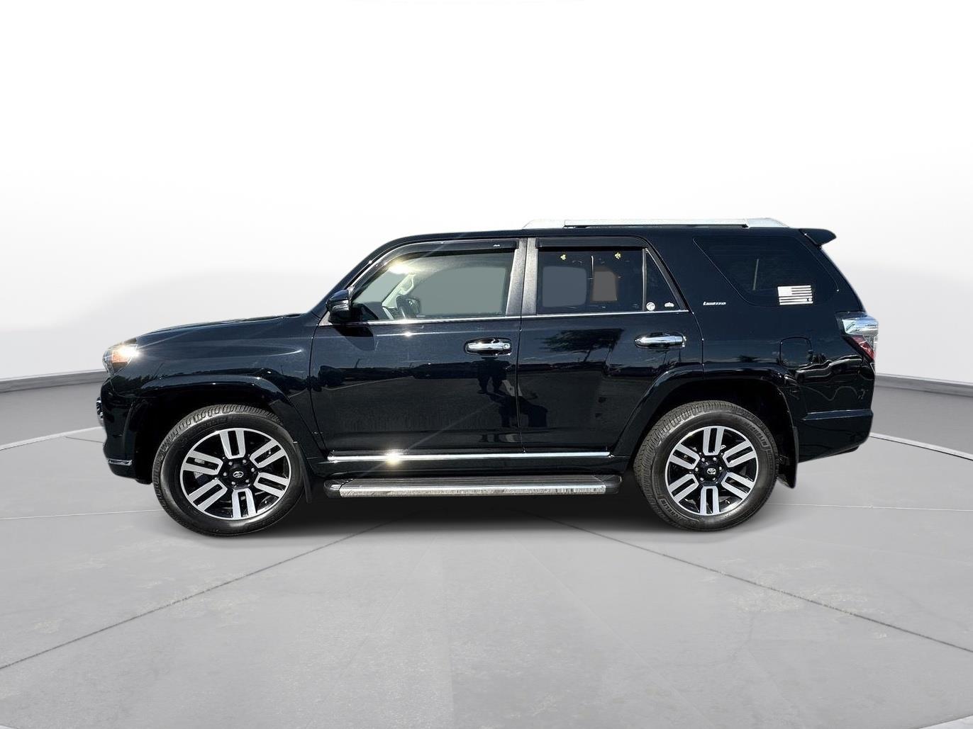 2022 Toyota 4Runner Limited photo 8