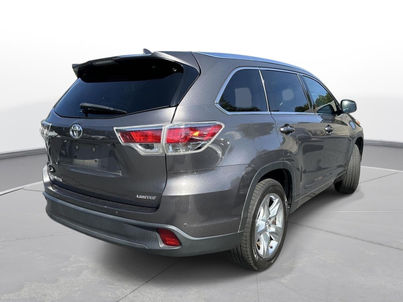 2016 Toyota Highlander Limited photo 5