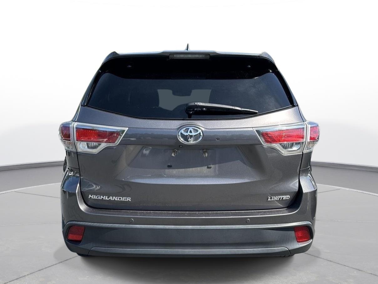 2016 Toyota Highlander Limited photo 6