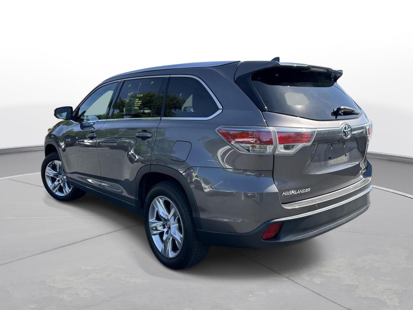 2016 Toyota Highlander Limited photo 7