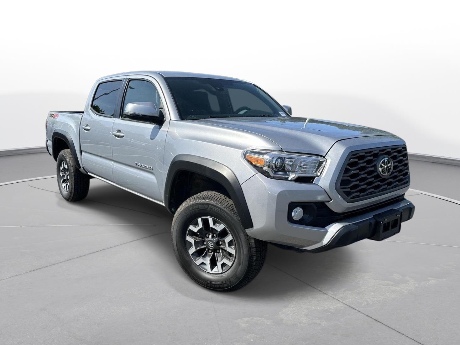 2020 Toyota Tacoma TRD Off Road photo 3