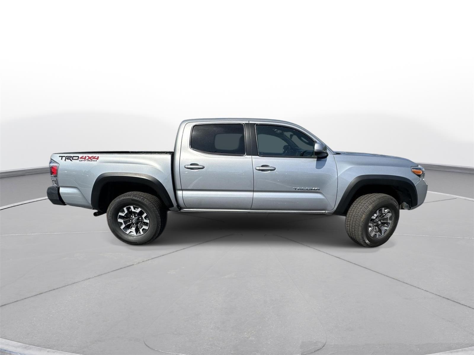2020 Toyota Tacoma TRD Off Road photo 4
