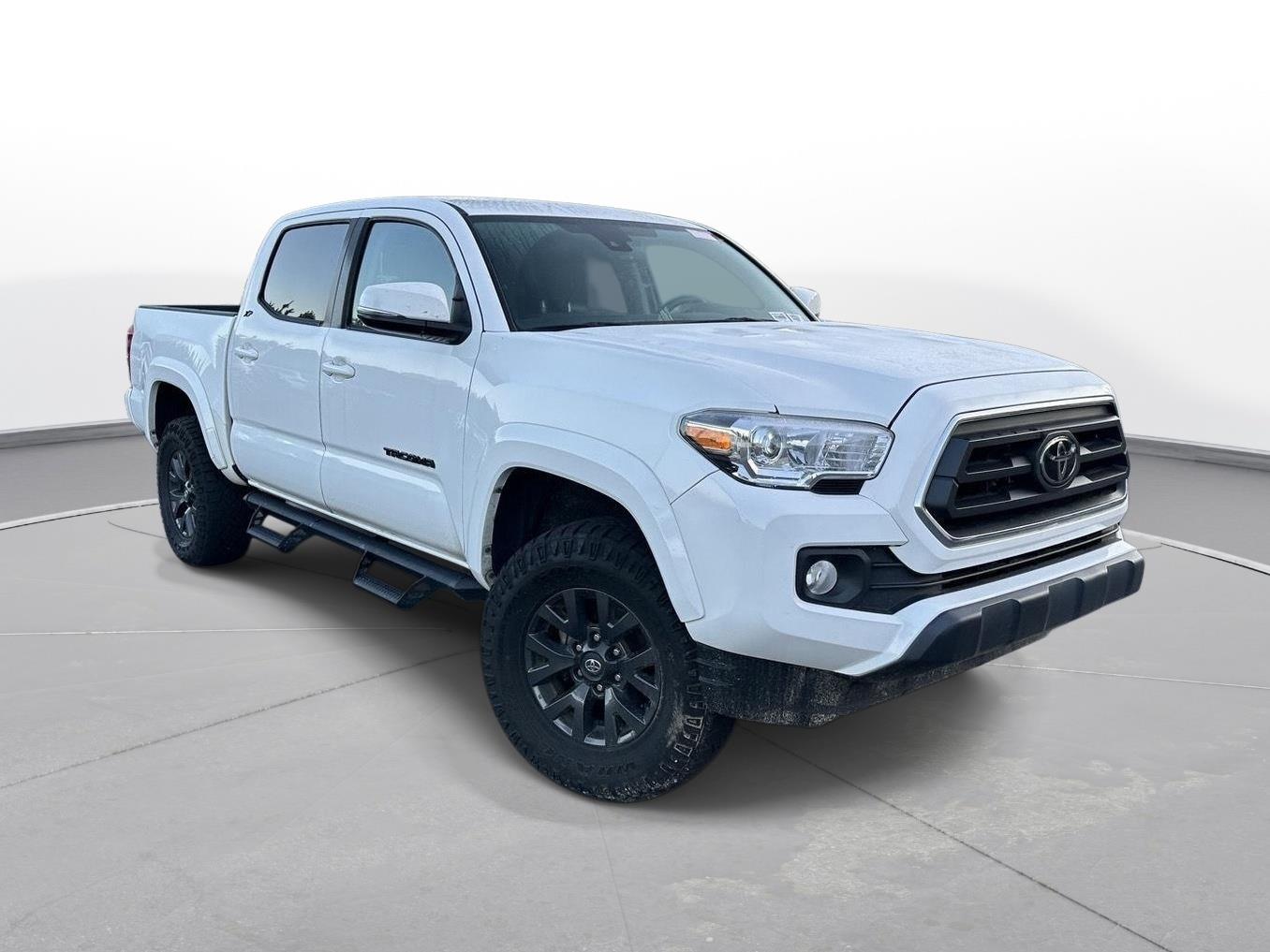 2023 Toyota Tacoma SR5 photo 3