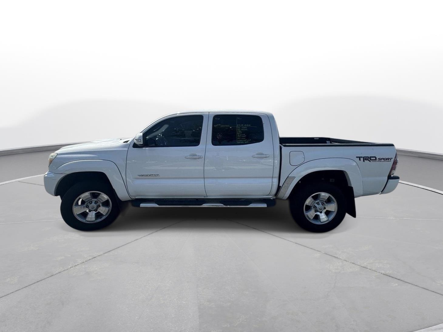 2015 Toyota Tacoma PreRunner V6 photo 8