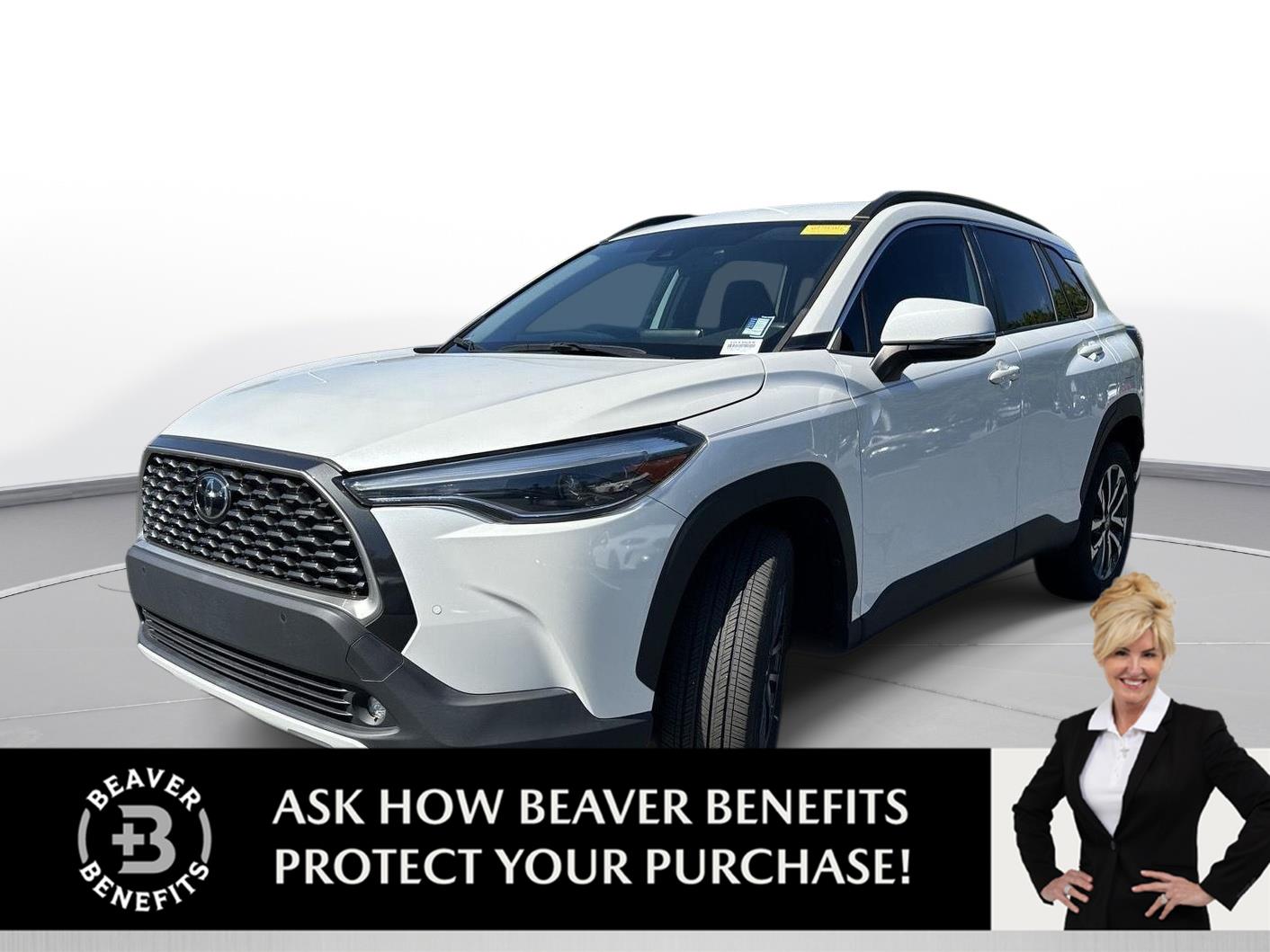 White (Wind Chill Pearl) 2022 Toyota Corolla Cross SUV / Crossover Front-Wheel Drive Continuously Variable Transmission