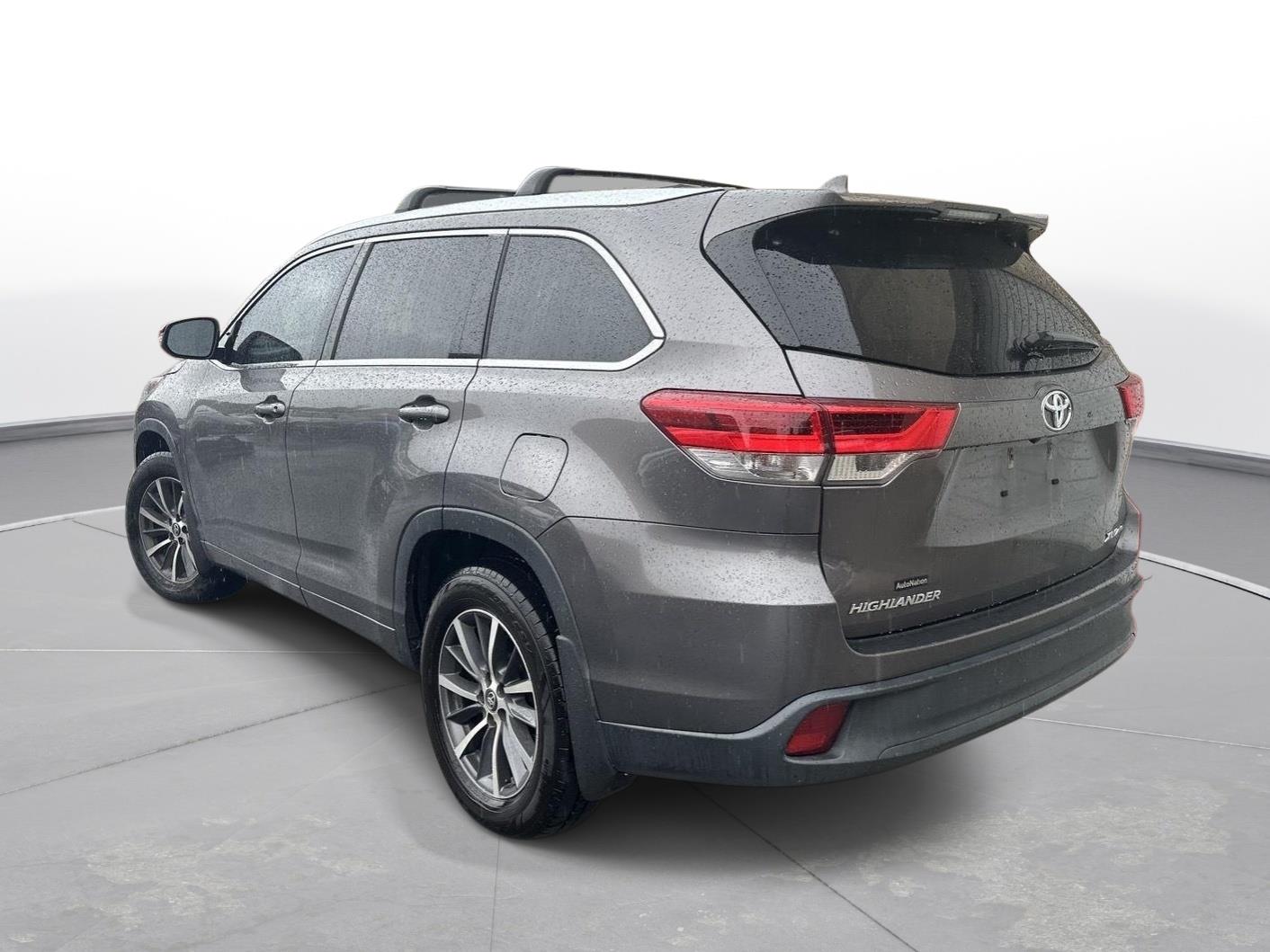 2017 Toyota Highlander XLE photo 7