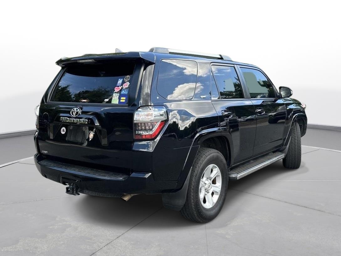 2021 Toyota 4Runner SR5 Premium photo 5