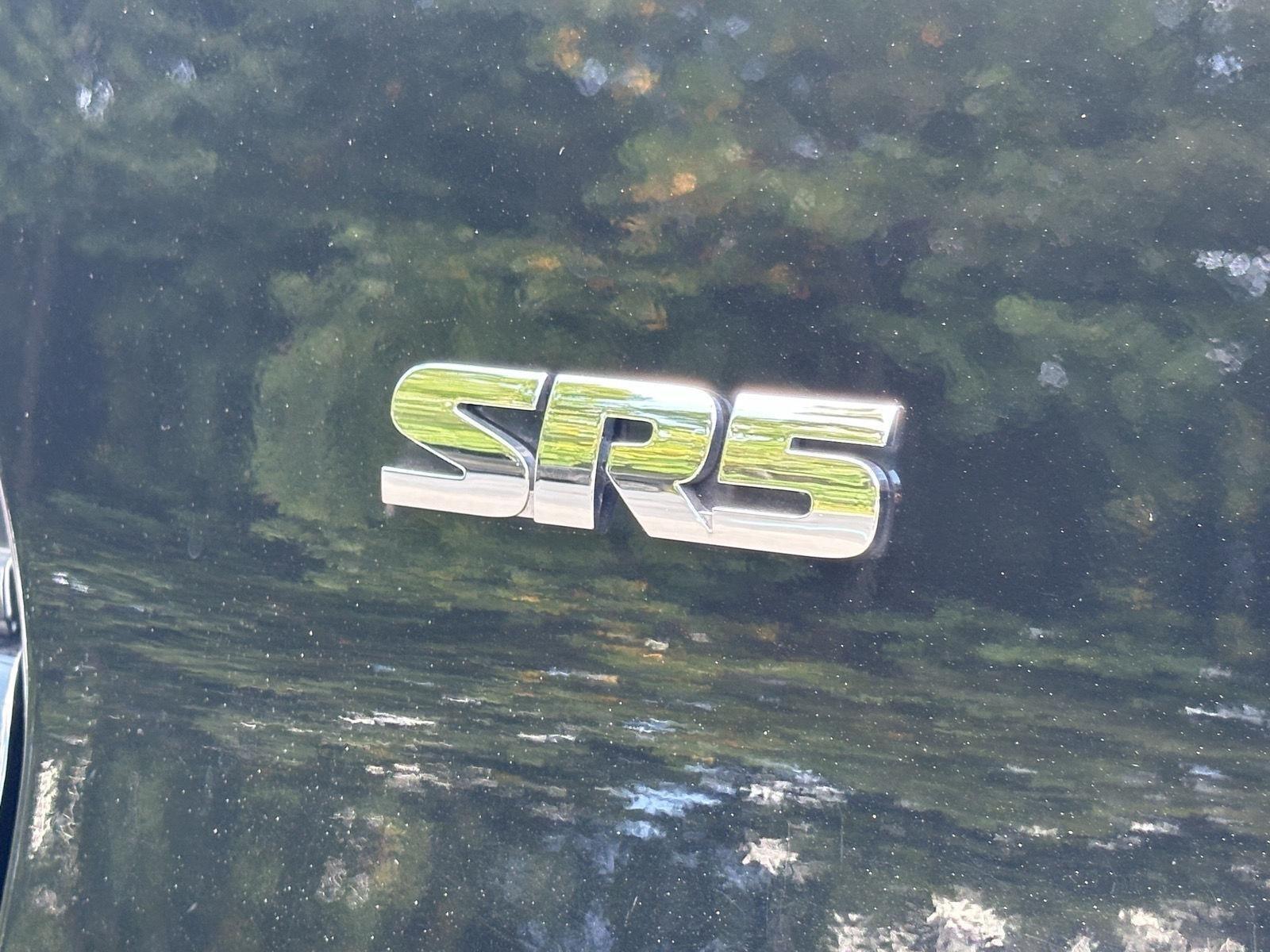 2021 Toyota 4Runner SR5 Premium photo 9