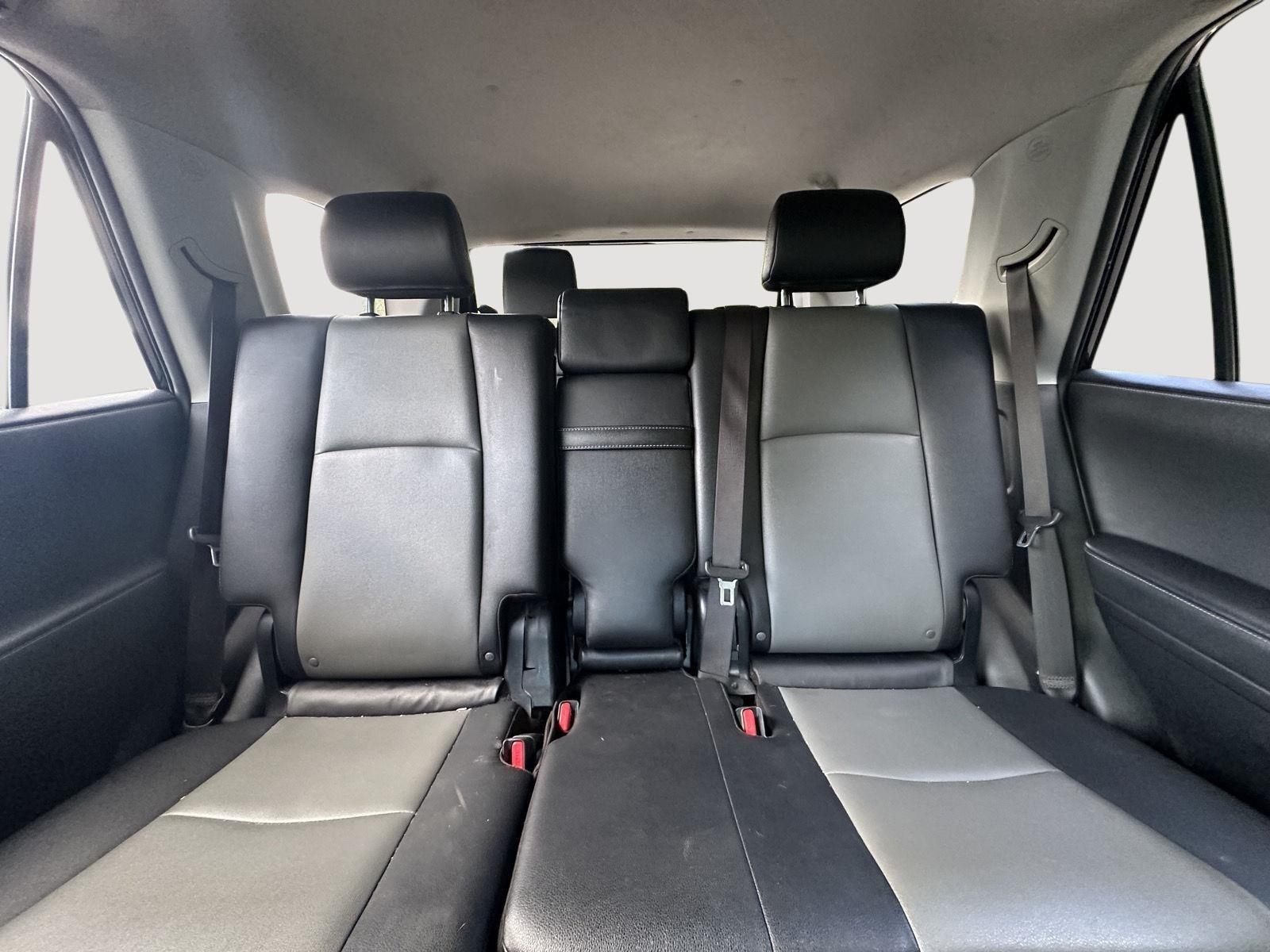 2021 Toyota 4Runner SR5 Premium photo 12