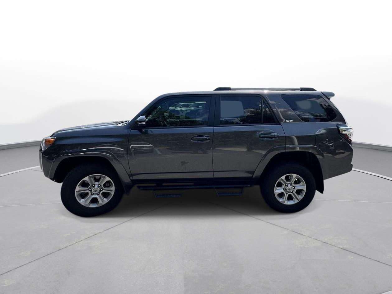 2023 Toyota 4Runner SR5 Premium photo 8