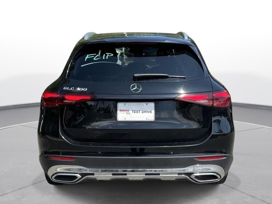 2024 Mercedes-Benz GLC GLC 300 photo 6