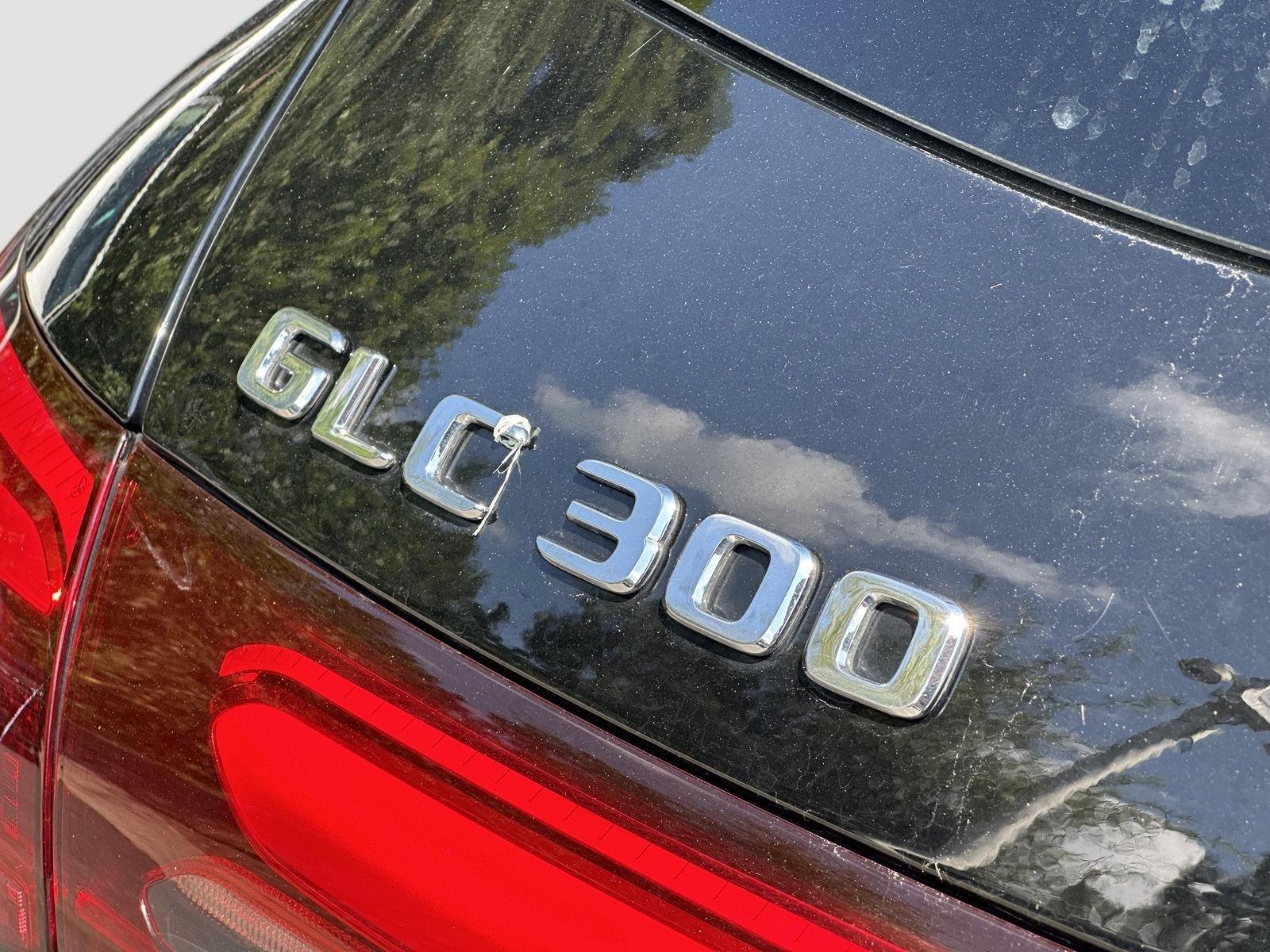 2024 Mercedes-Benz GLC GLC 300 photo 9