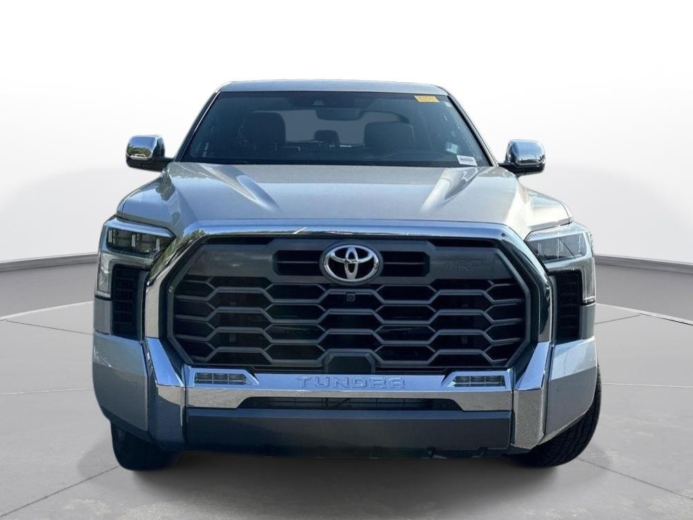 2025 Toyota Tundra 1794 Edition Hybrid photo 2