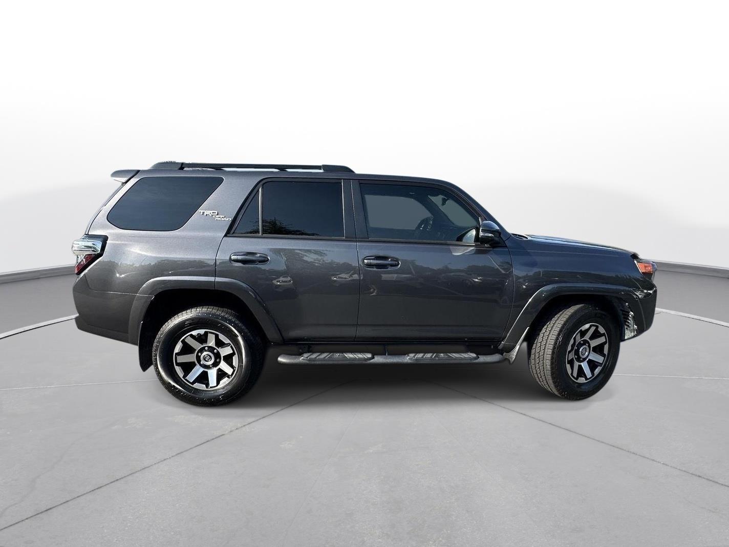 2021 Toyota 4Runner TRD Off Road Premium photo 4