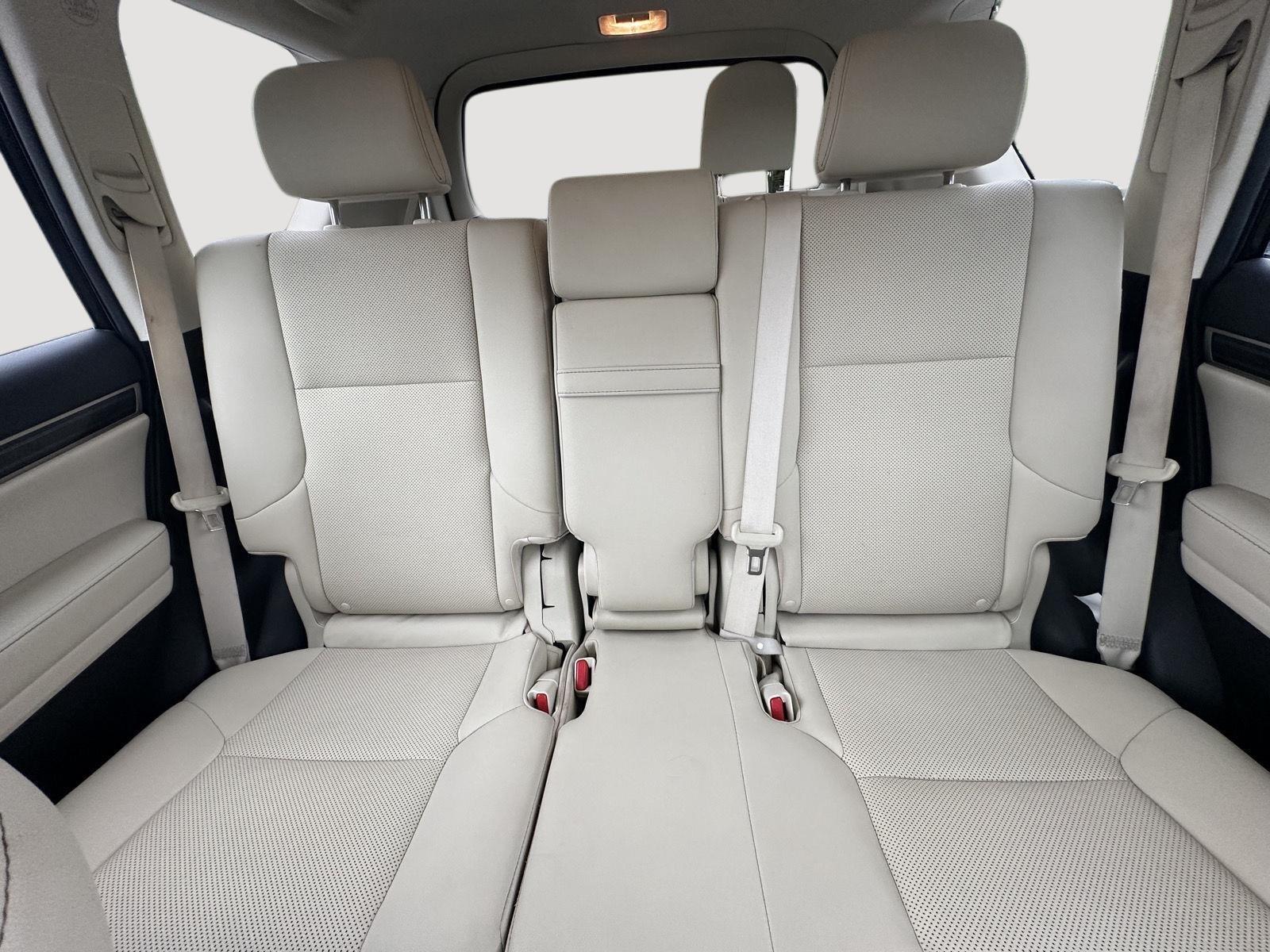 2021 Lexus GX GX 460 Premium photo 11