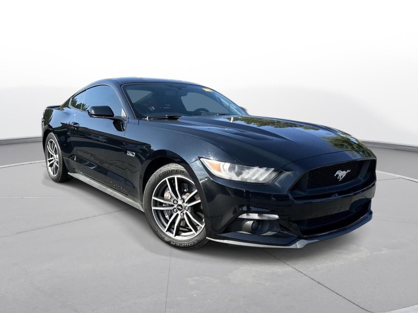 2017 Ford Mustang GT photo 3