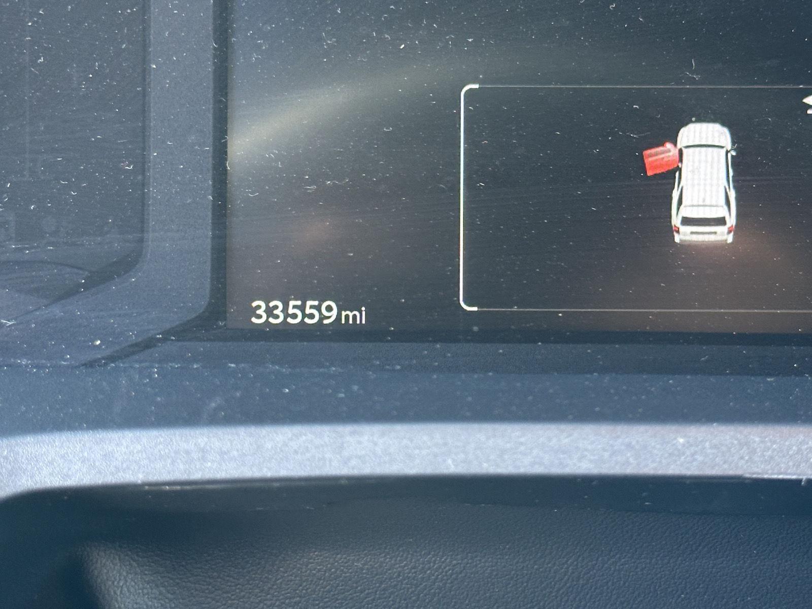 2025 Toyota 4Runner SR5 photo 13