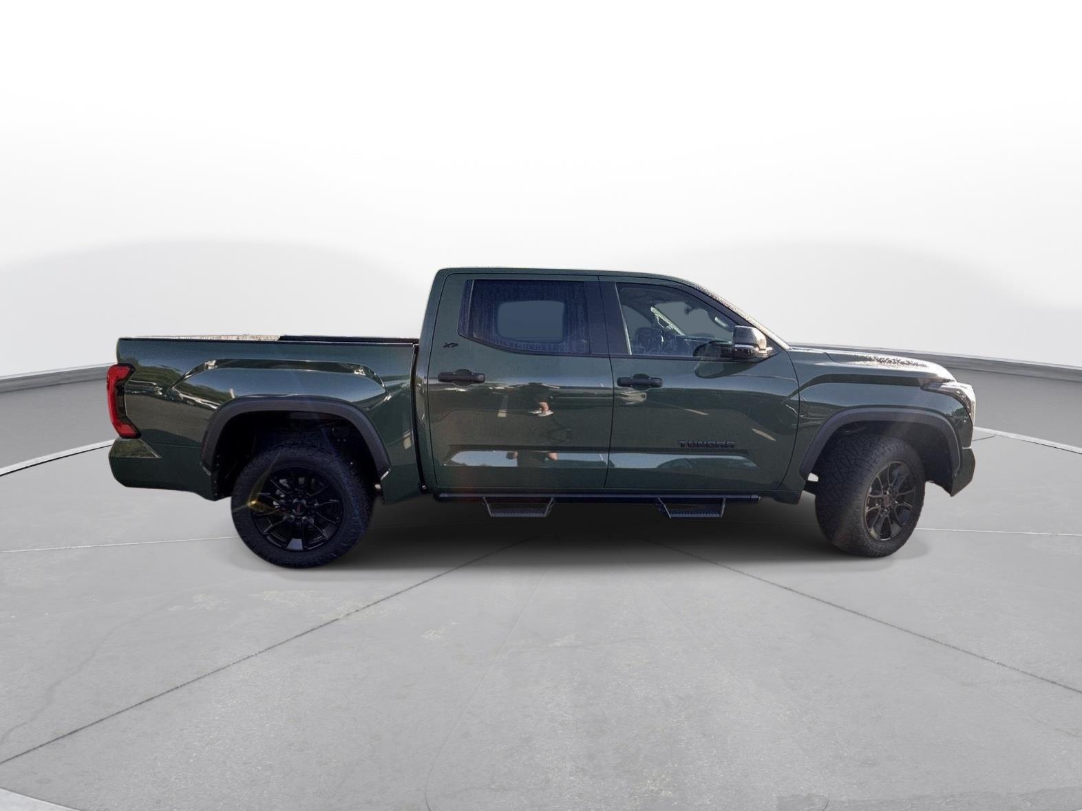 2023 Toyota Tundra SR5 photo 4