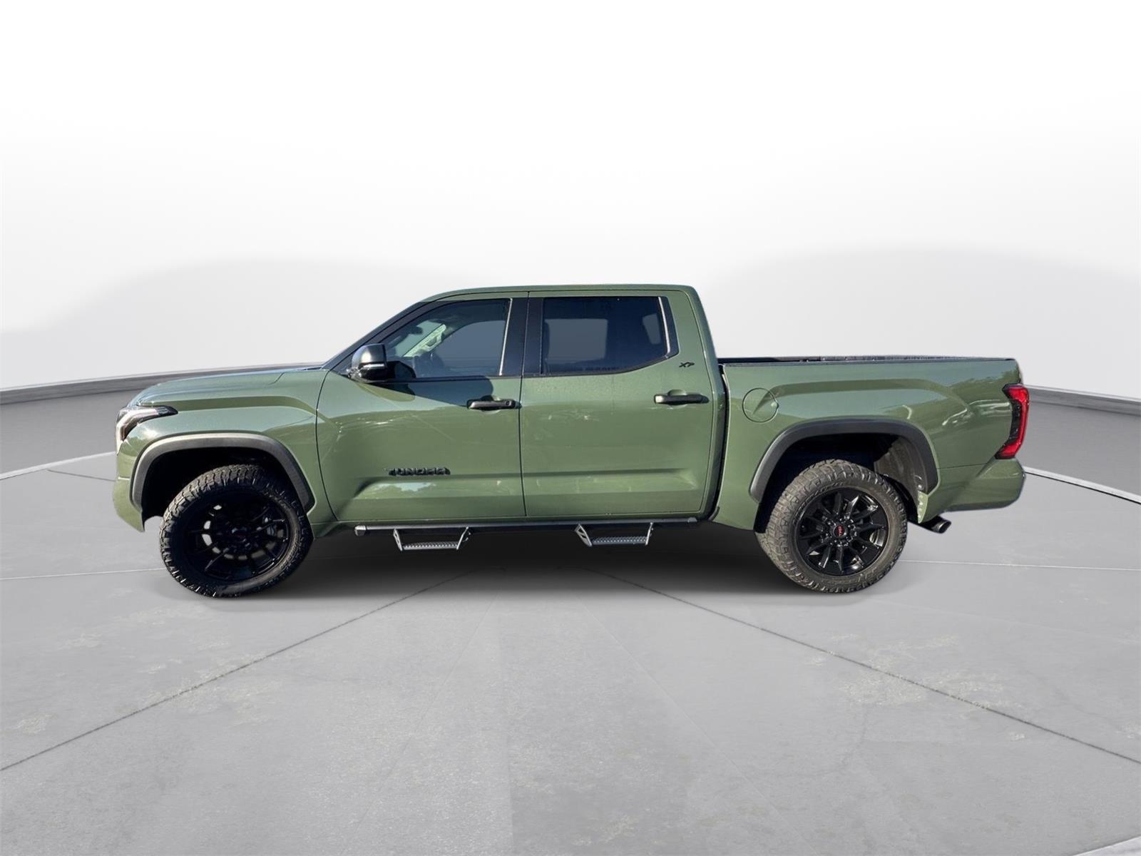 2023 Toyota Tundra SR5 photo 8