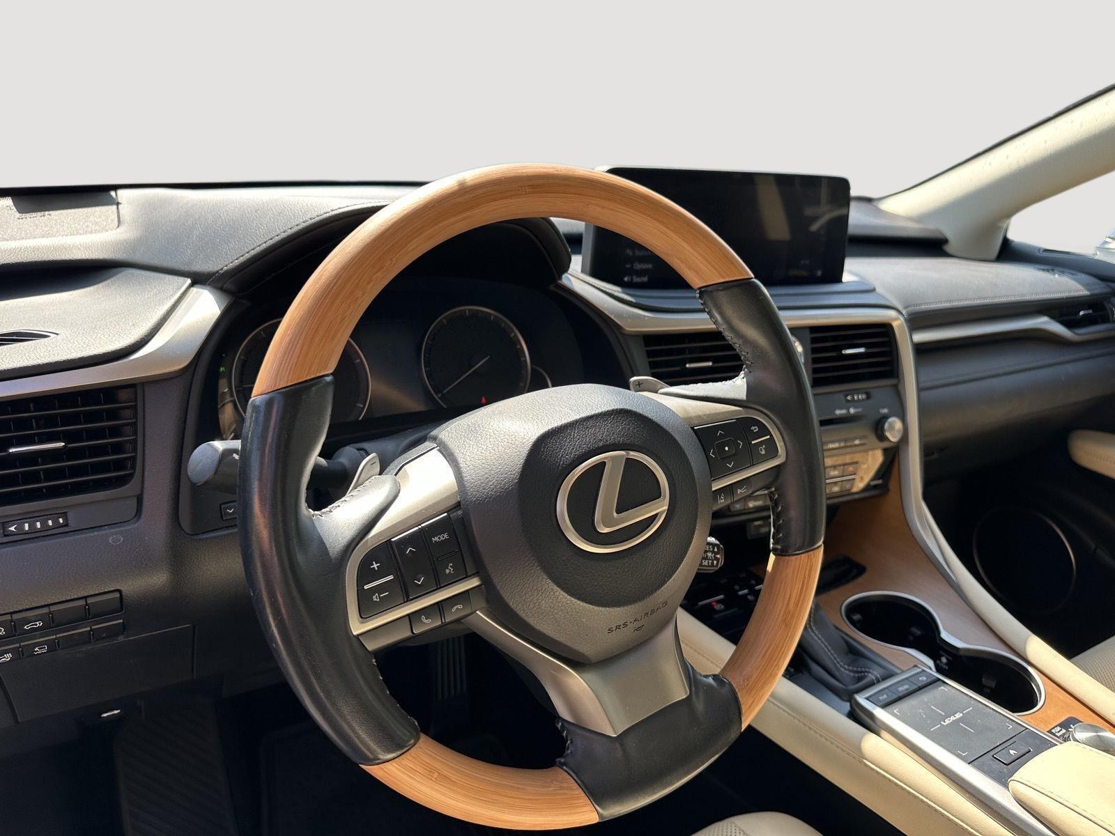 2022 Lexus RX RX 350 photo 9