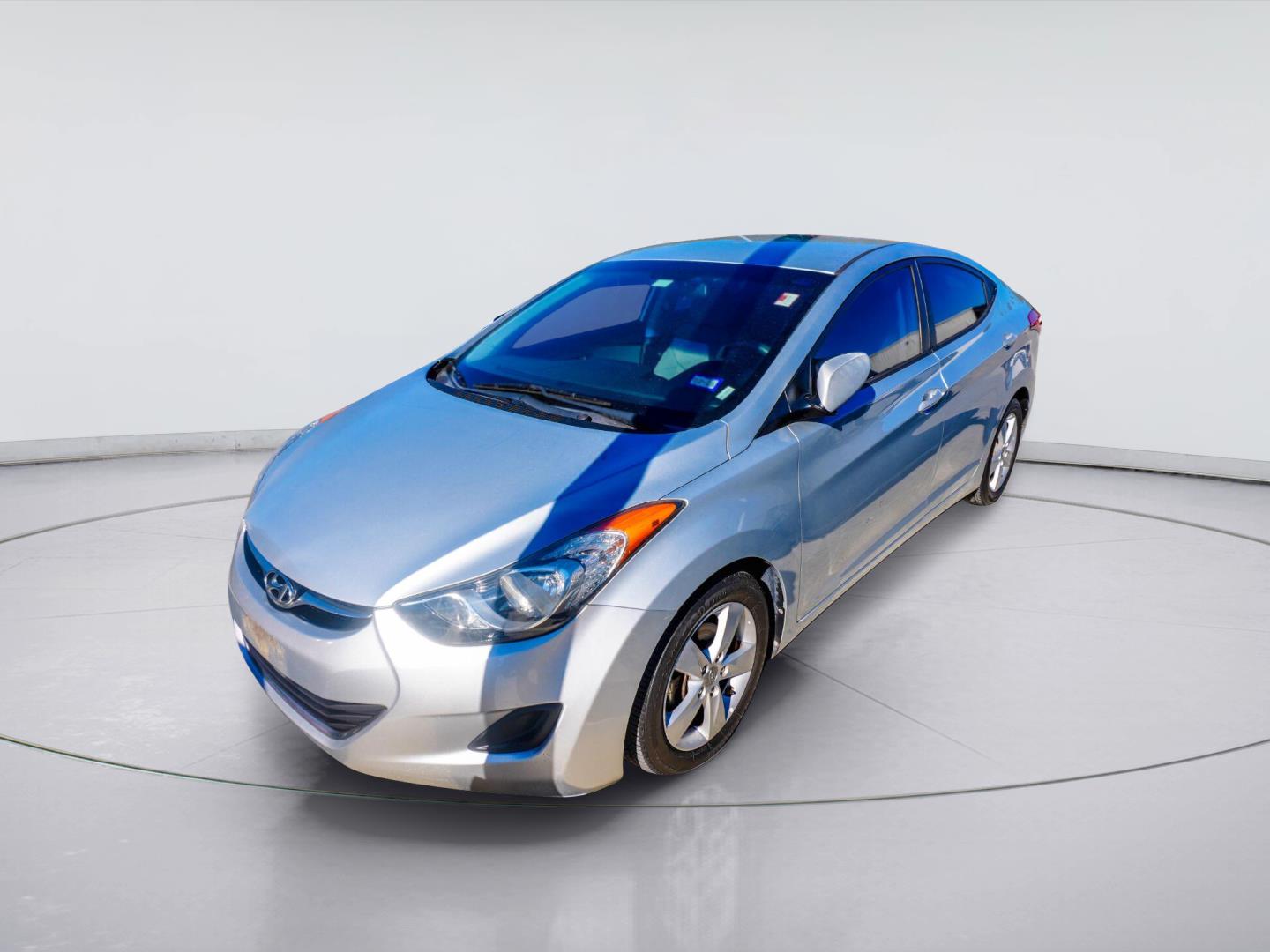  2013 Hyundai Elantra GLS FWD   