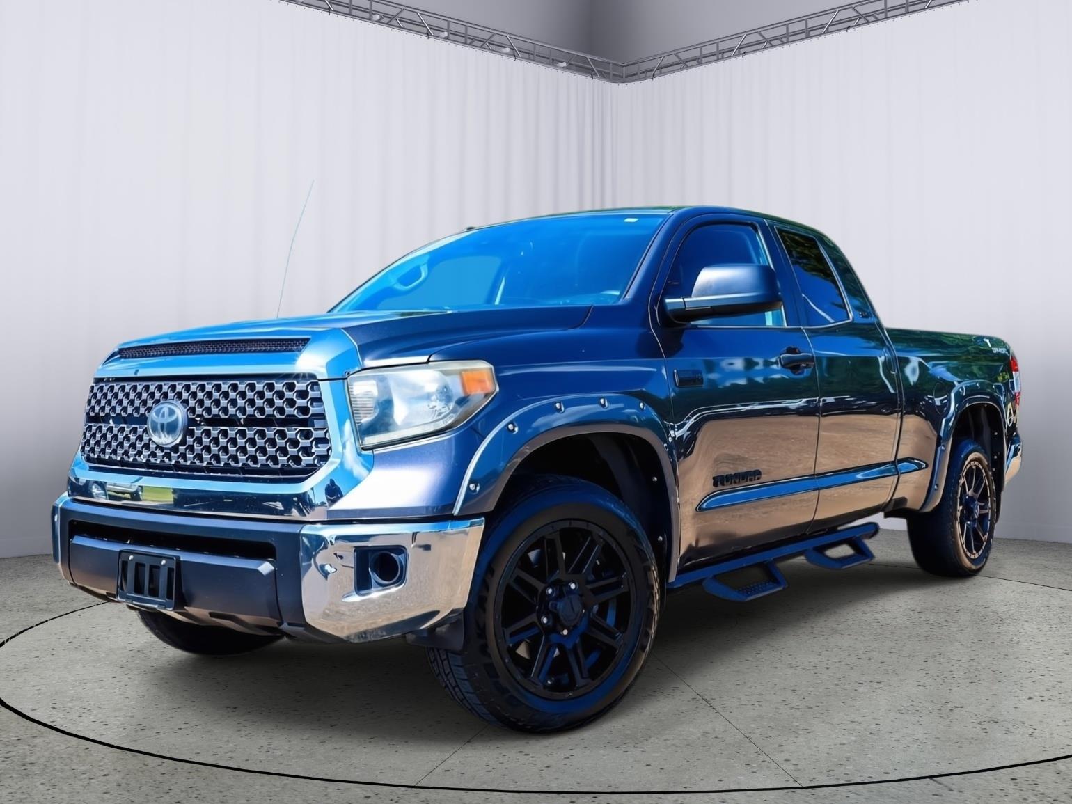 2018 Toyota Tundra SR5 Double Cab 5.7L FFV 4WD