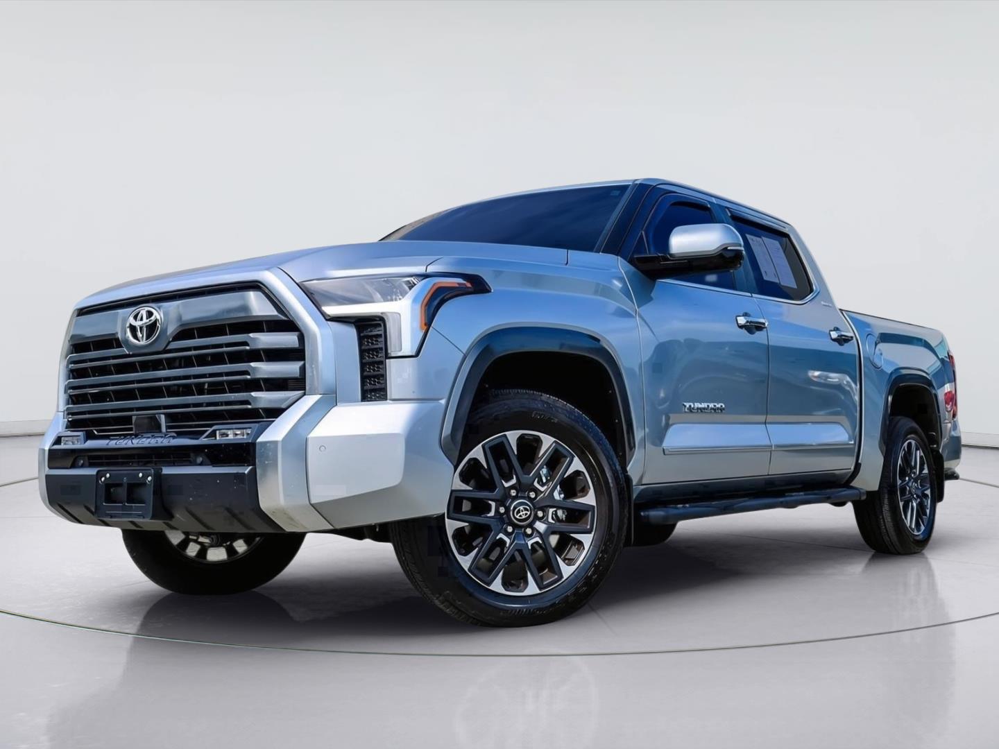2025 Toyota Tundra Limited CrewMax Cab 4WD