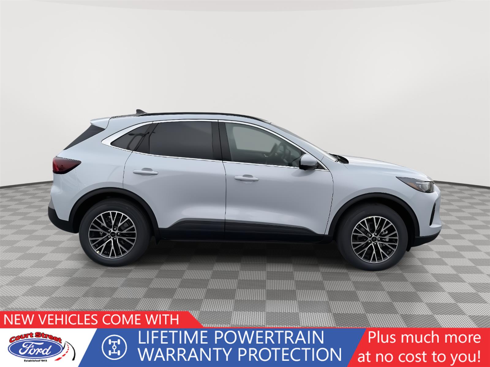 2025 Ford Escape PHEV's photo