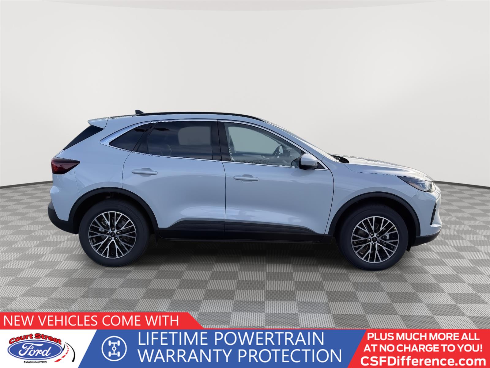 2025 Ford Escape PHEV's photo