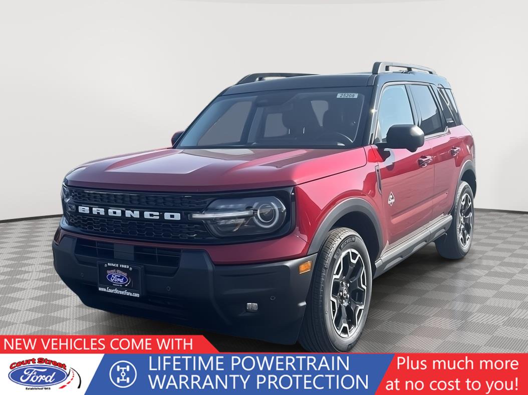 2025 Ford Bronco Sport Outer Banks's photo