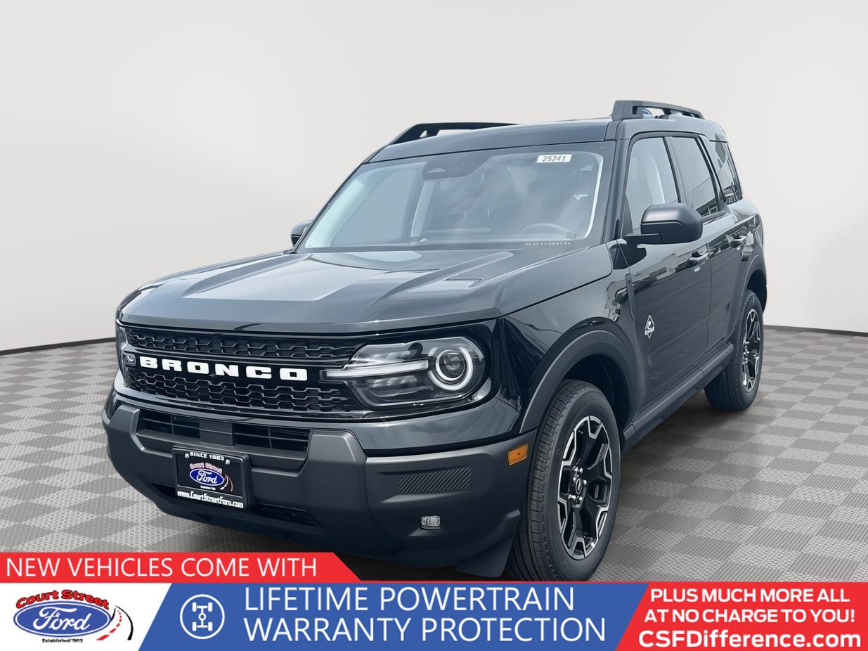 2025 Ford Bronco Sport Outer Banks's photo