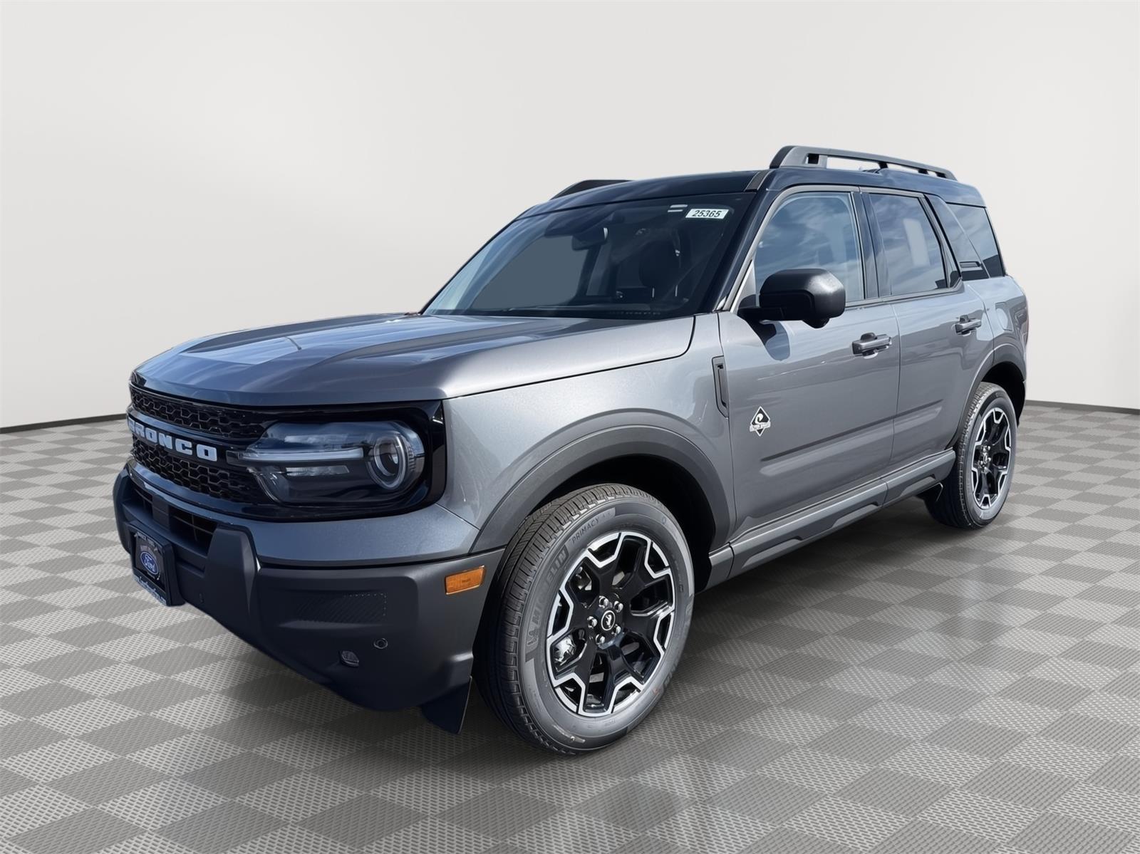 2025 Ford Bronco Sport Outer Banks's photo