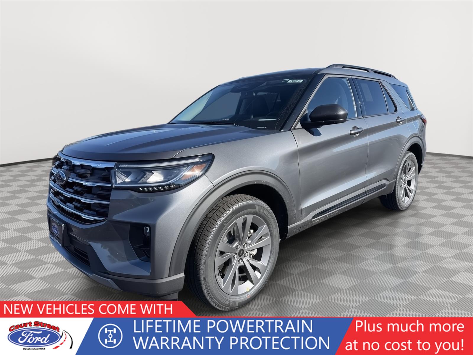2026 Ford Explorer Active's photo