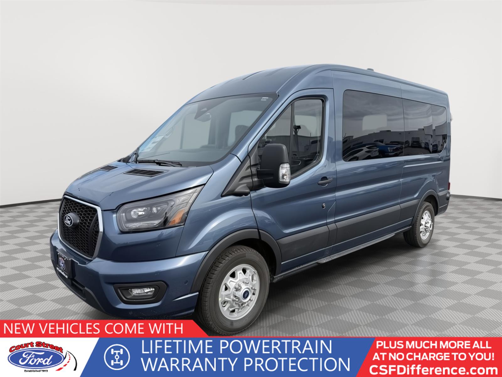 2026 Ford Transit Passenger Wagon XLT's photo