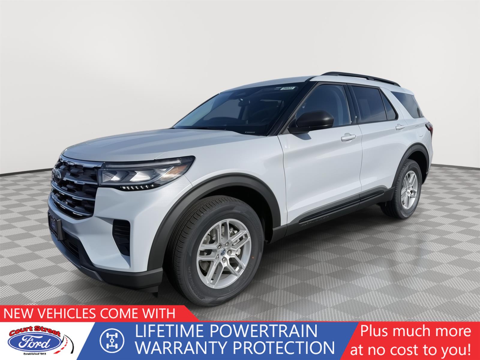 2026 Ford Explorer Active's photo
