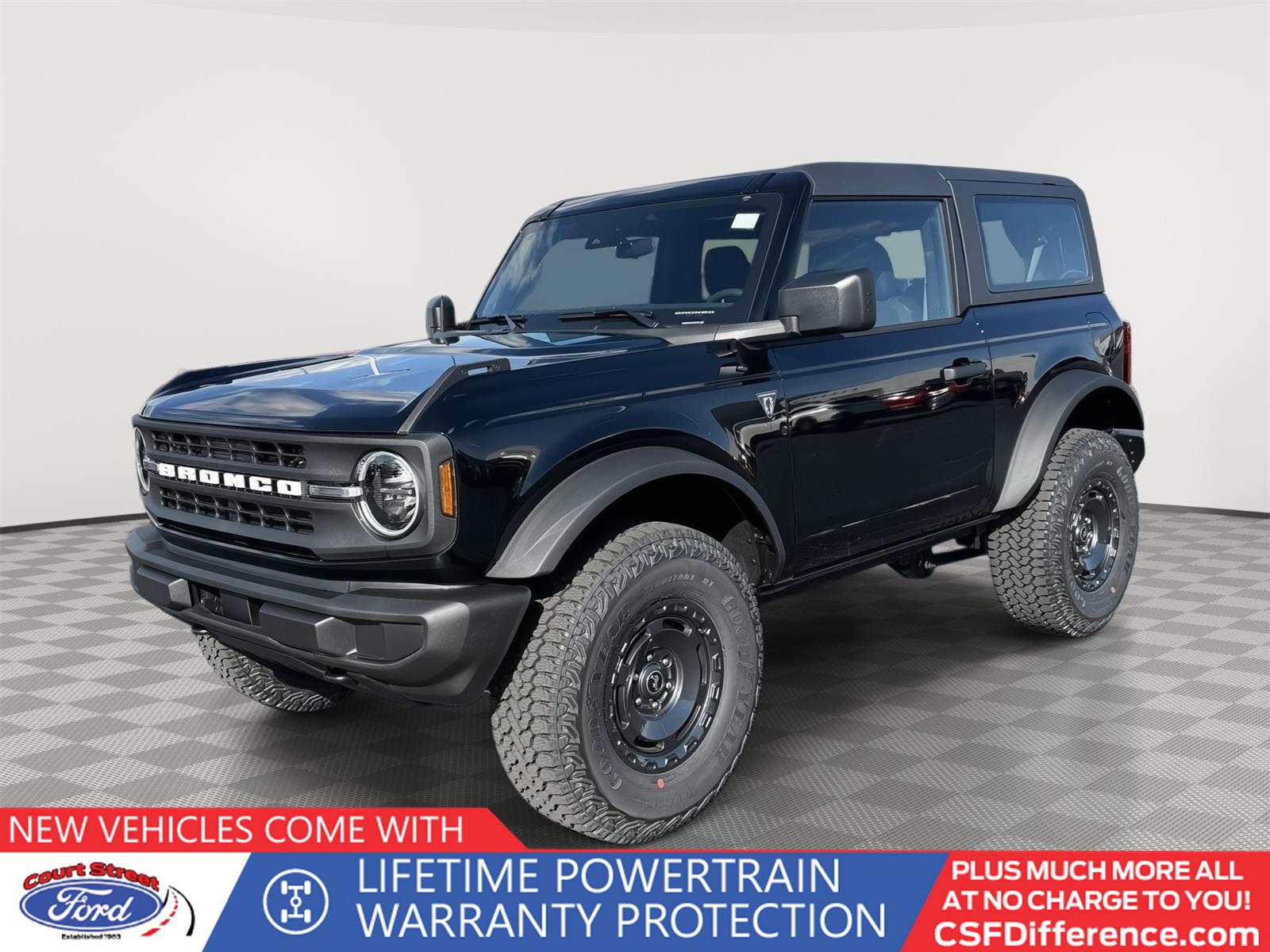2025 Ford Bronco Base's photo