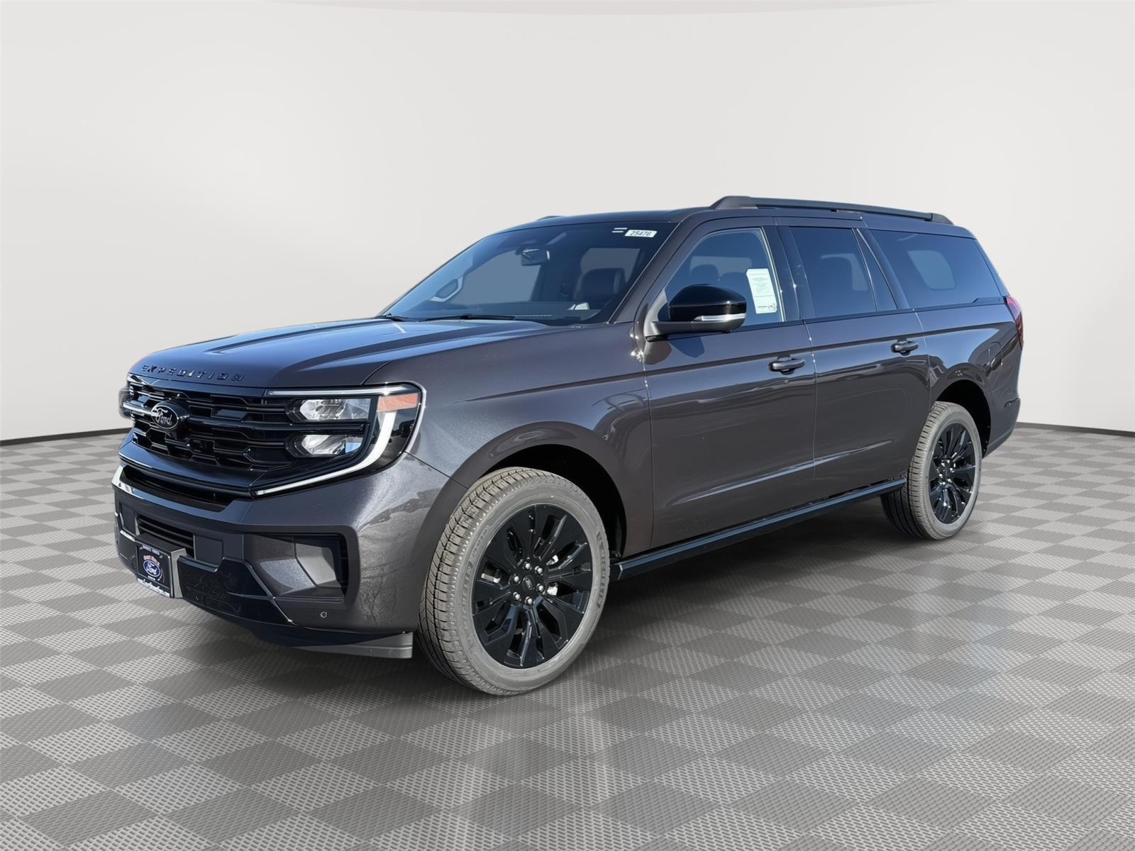 2025 Ford Expedition Max Platinum's photo