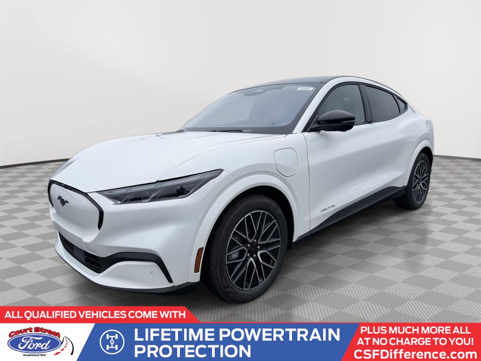 2025 Ford Mustang Mach-E Premium's photo