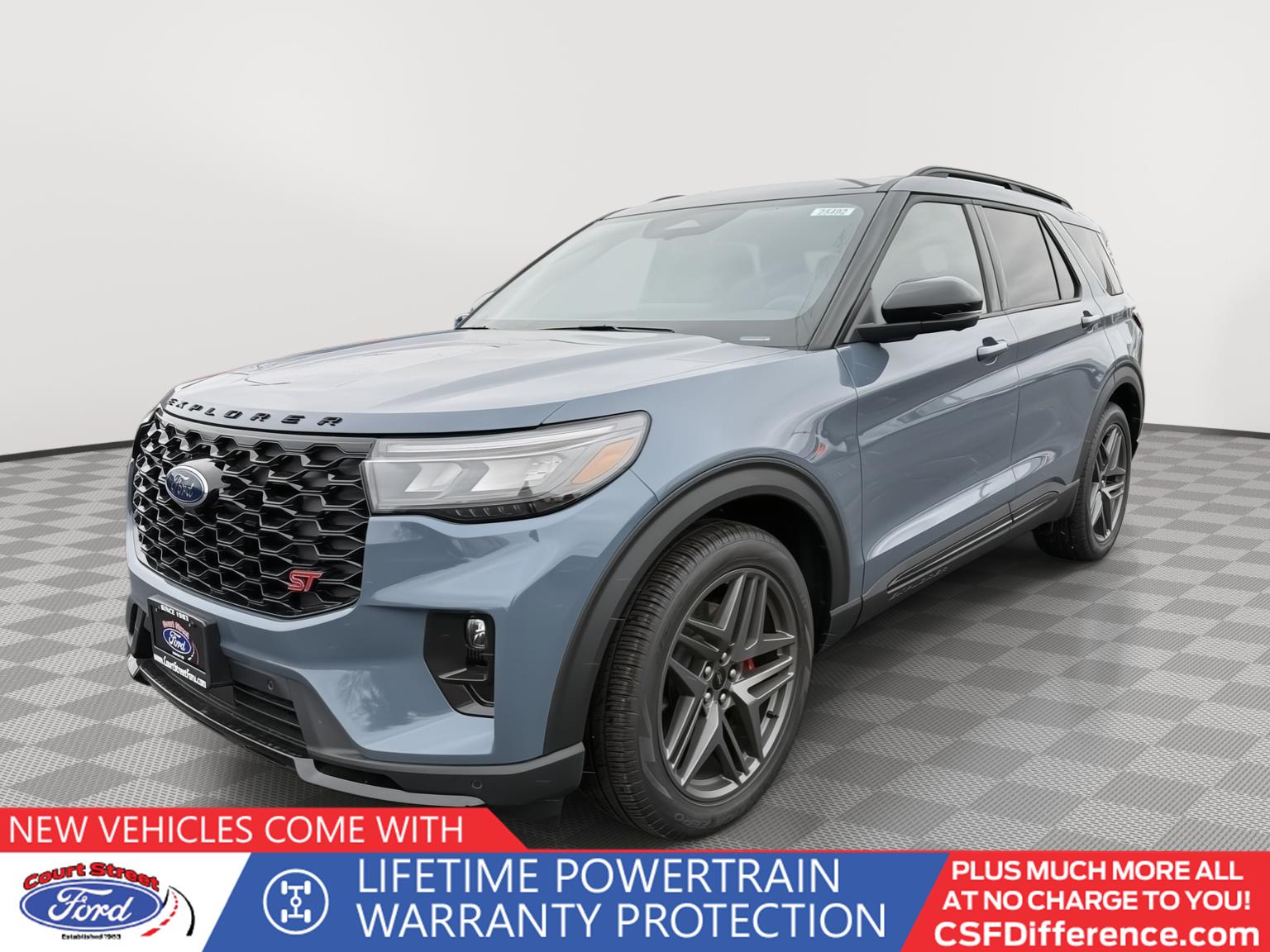 2025 Ford Explorer ST's photo