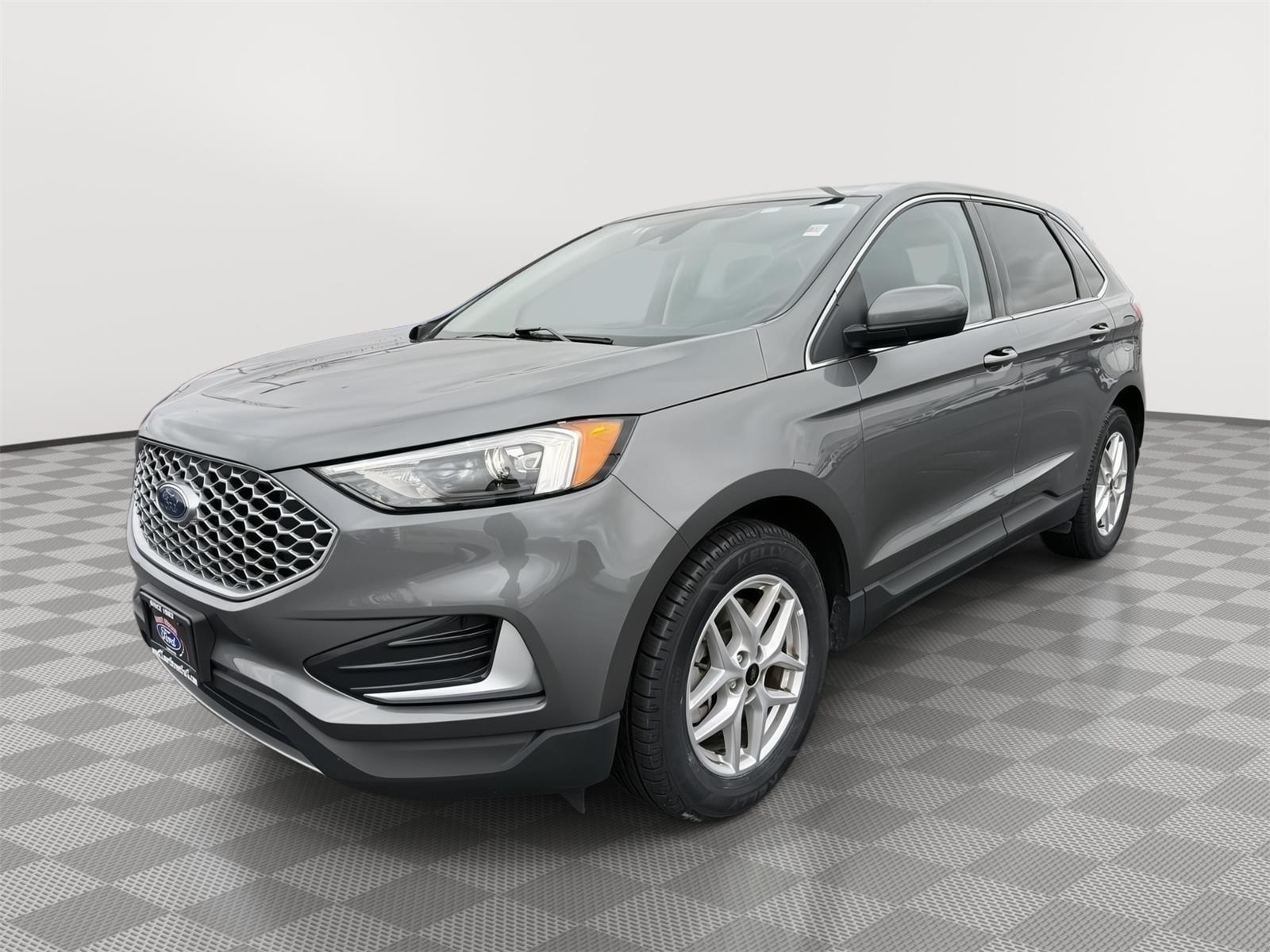 2024 Ford Edge SEL's photo