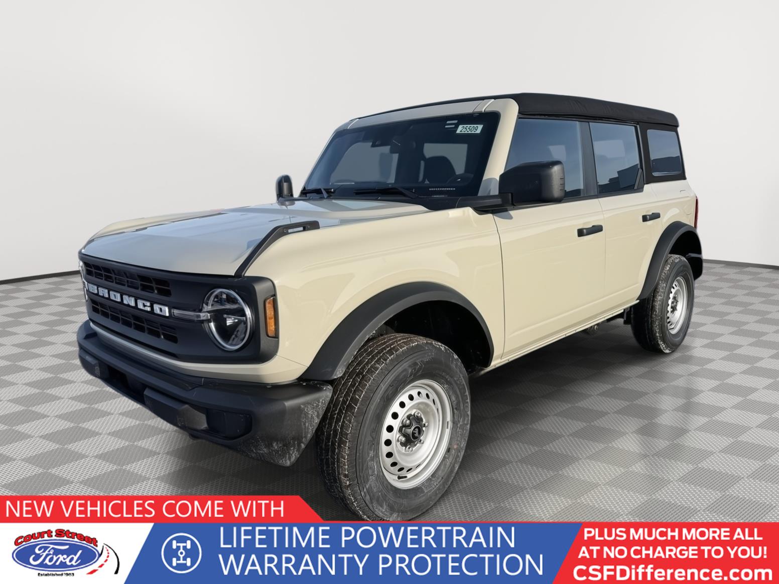 2025 Ford Bronco Base's photo