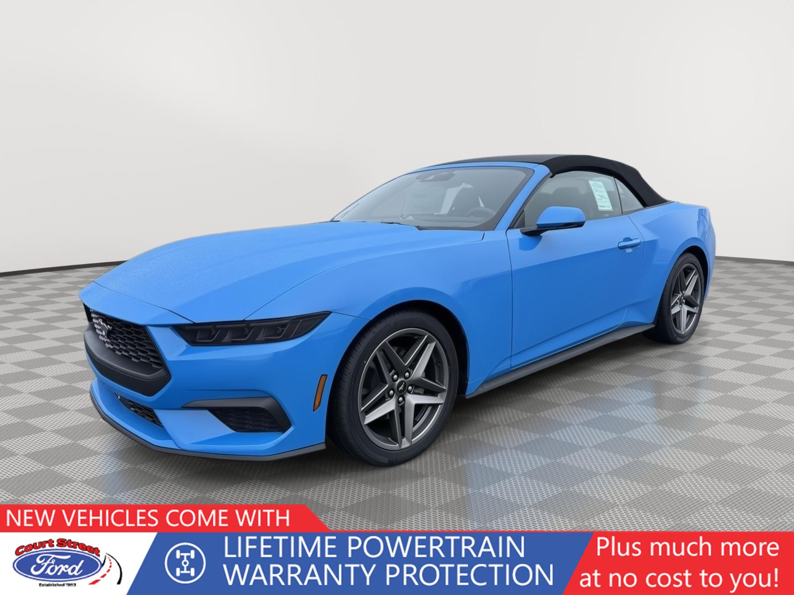 2026 Ford Mustang EcoBoost Premium's photo