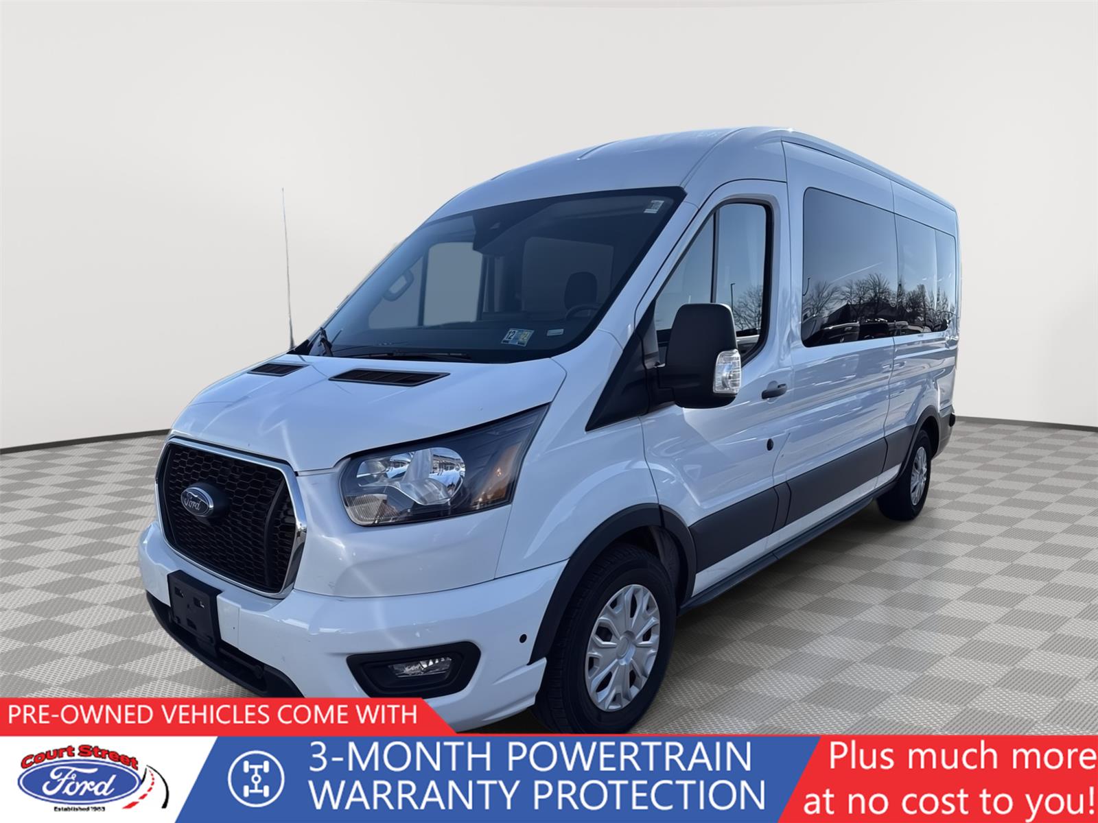 2024 Ford Transit Passenger 350 XLT Medium Roof LB RWD