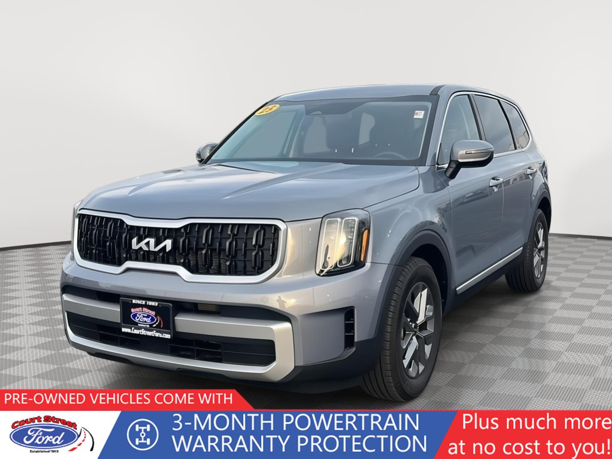 Everlasting Silver 2023 Kia Telluride LX AWD SUV / Crossover All-Wheel Drive 8-Speed Automatic